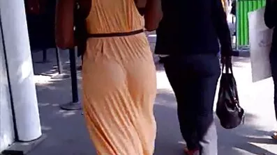 Redhead coed ត្រូវបាន fucked ដោយសិស្សមិត្តម្នាក់នៅកន្លែងស្នាក់នៅពេលព្រឹកបន្ទាប់ពីការចុះឈ្មោះចូលរៀន