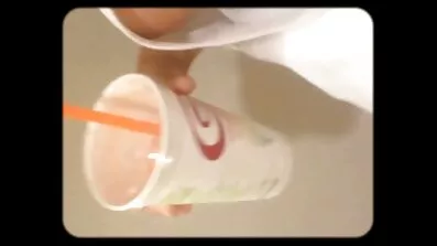 Sluts យល់ព្រមរួមភេទ sw