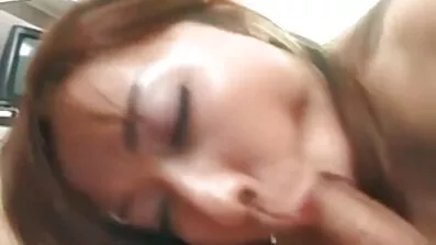 គូស្នេហ៍ជំនាញ fucked ស្ត្រីម្នាក់ Busty ក្នុង pussy ចាក់ទម្លុះ