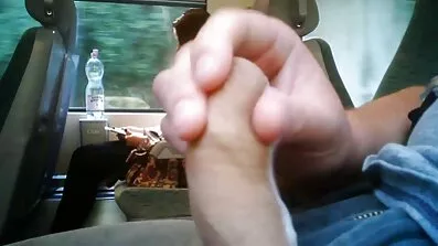 Cuckold និងគូស្នេហ៍ fuck រៀបការស្រីសំផឹងនៅ crevices ទាំងអស់