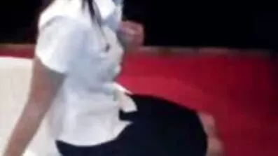Ebony fucked ស្ត្រីពេស្យាវរជនរឹងនិងជាដើមនៅក្នុងមាត់